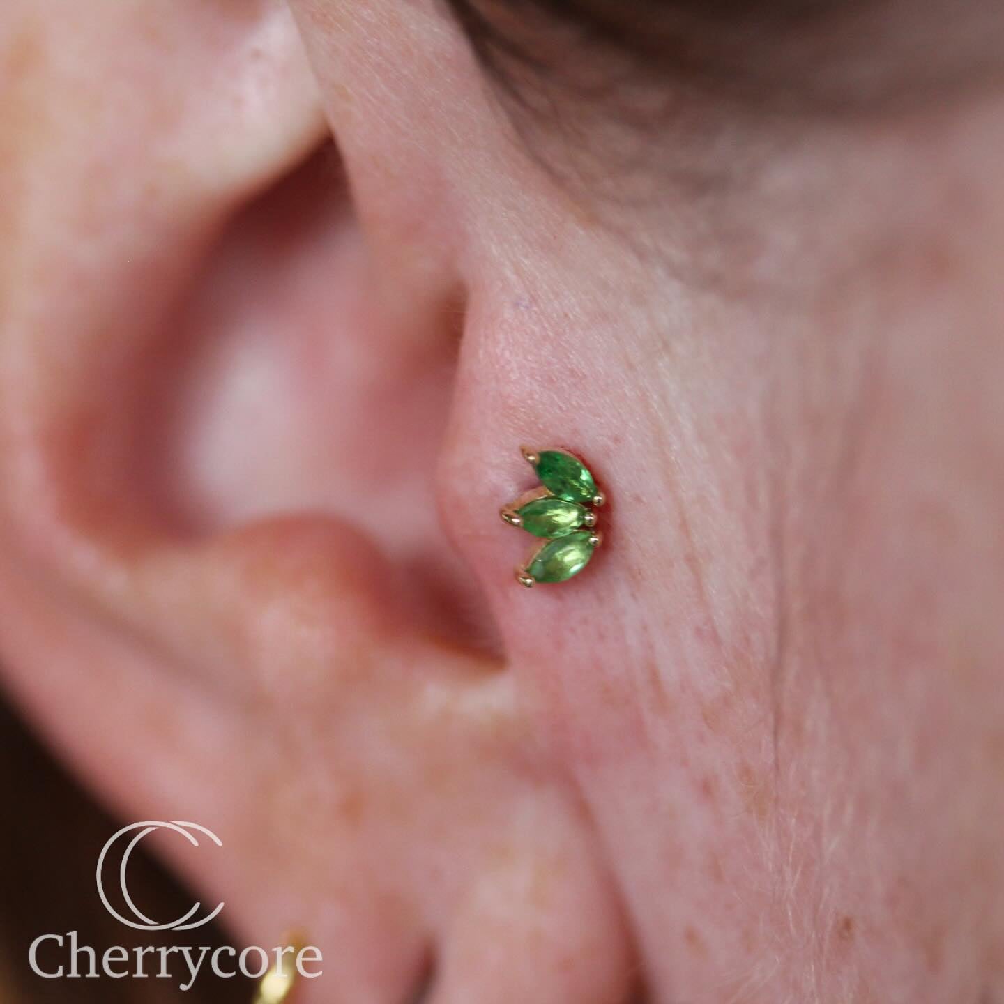 3 Gem Marquise Fan- Genuine Tsavorite- Threadless Attachment