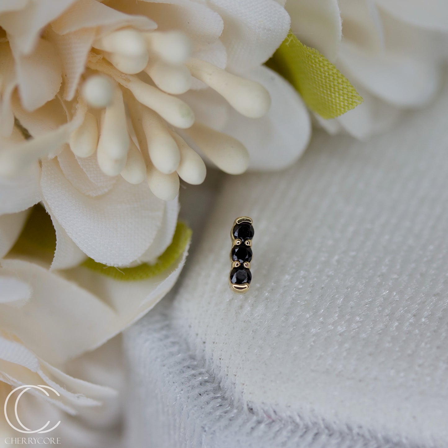 The Bee's Knees- Genuine Onyx- Threadless Attachment