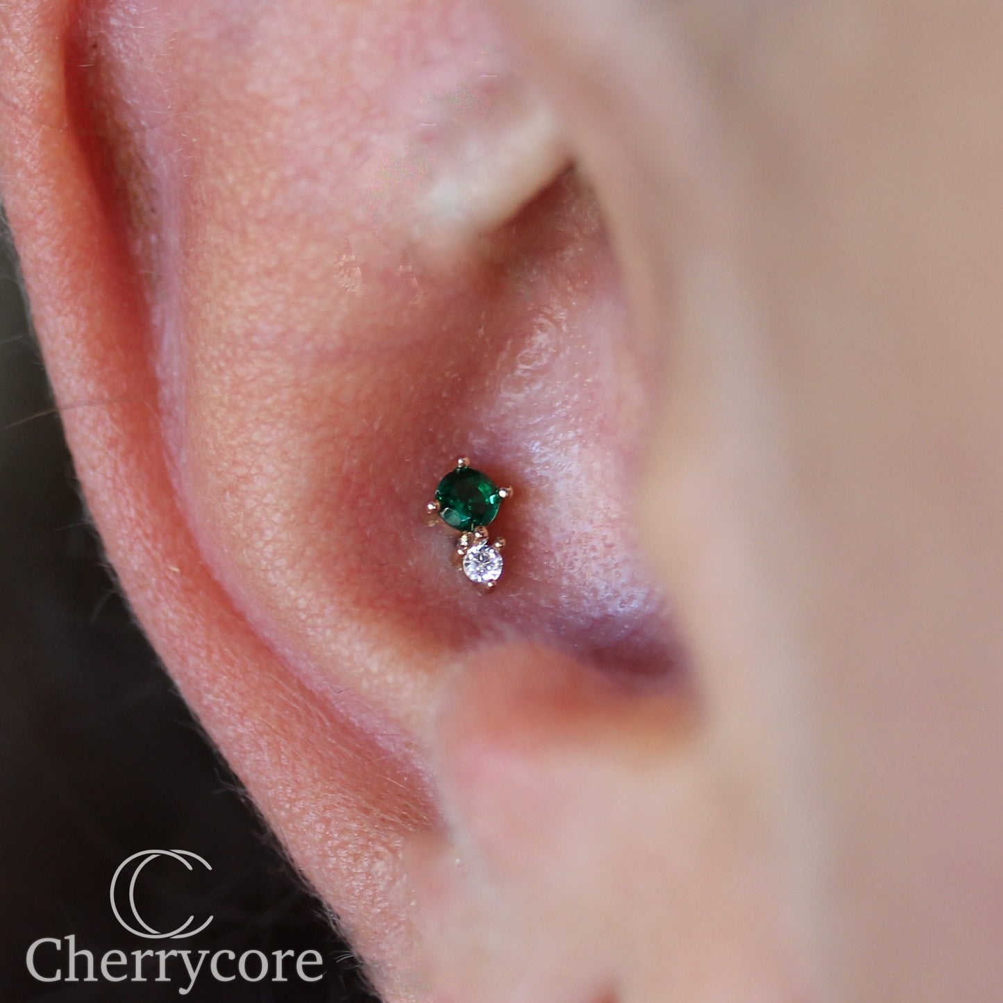 14k- Prong Set Duo - Emerald CZ -Threadless attachment