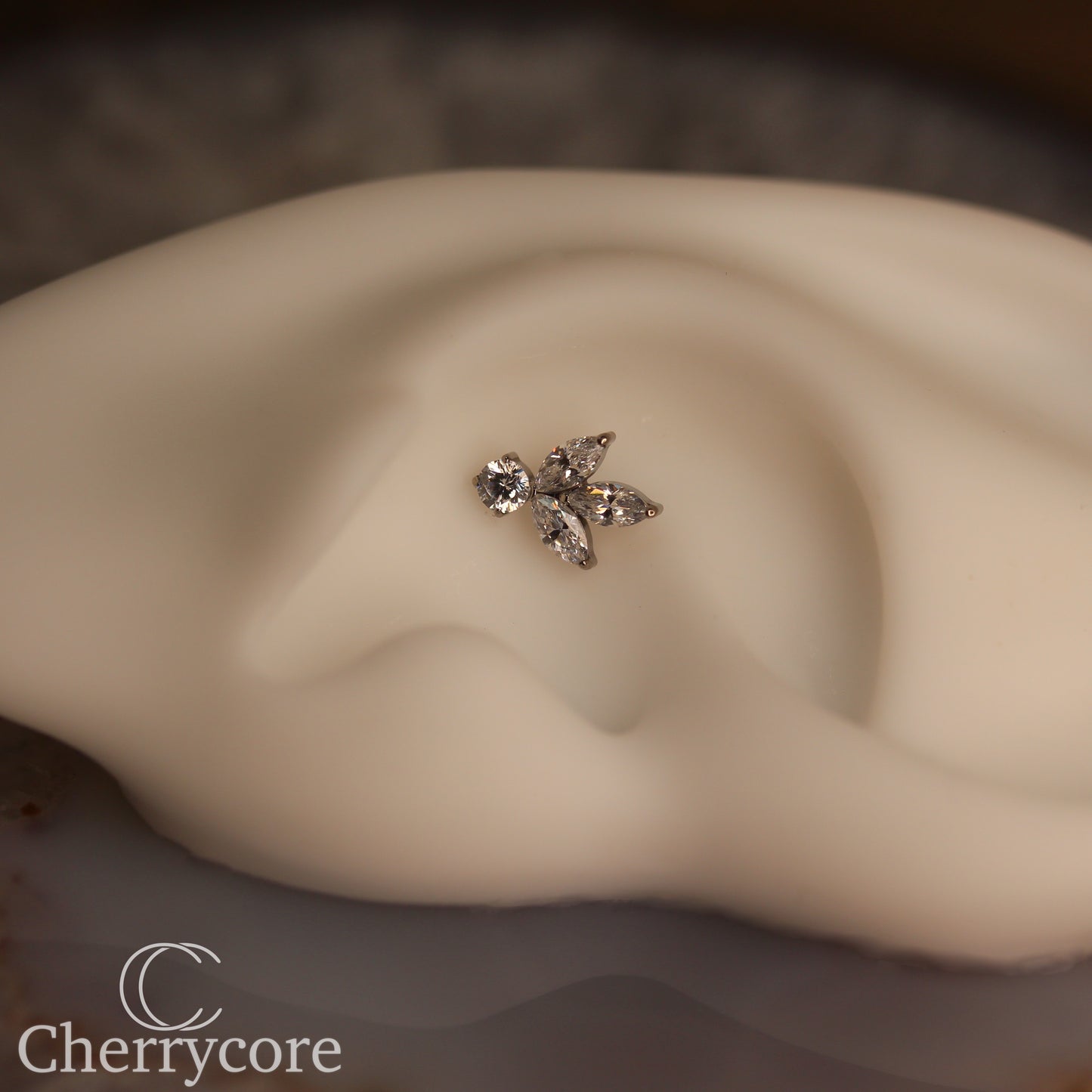 Petal - CZ- Titanium Threaded attachment