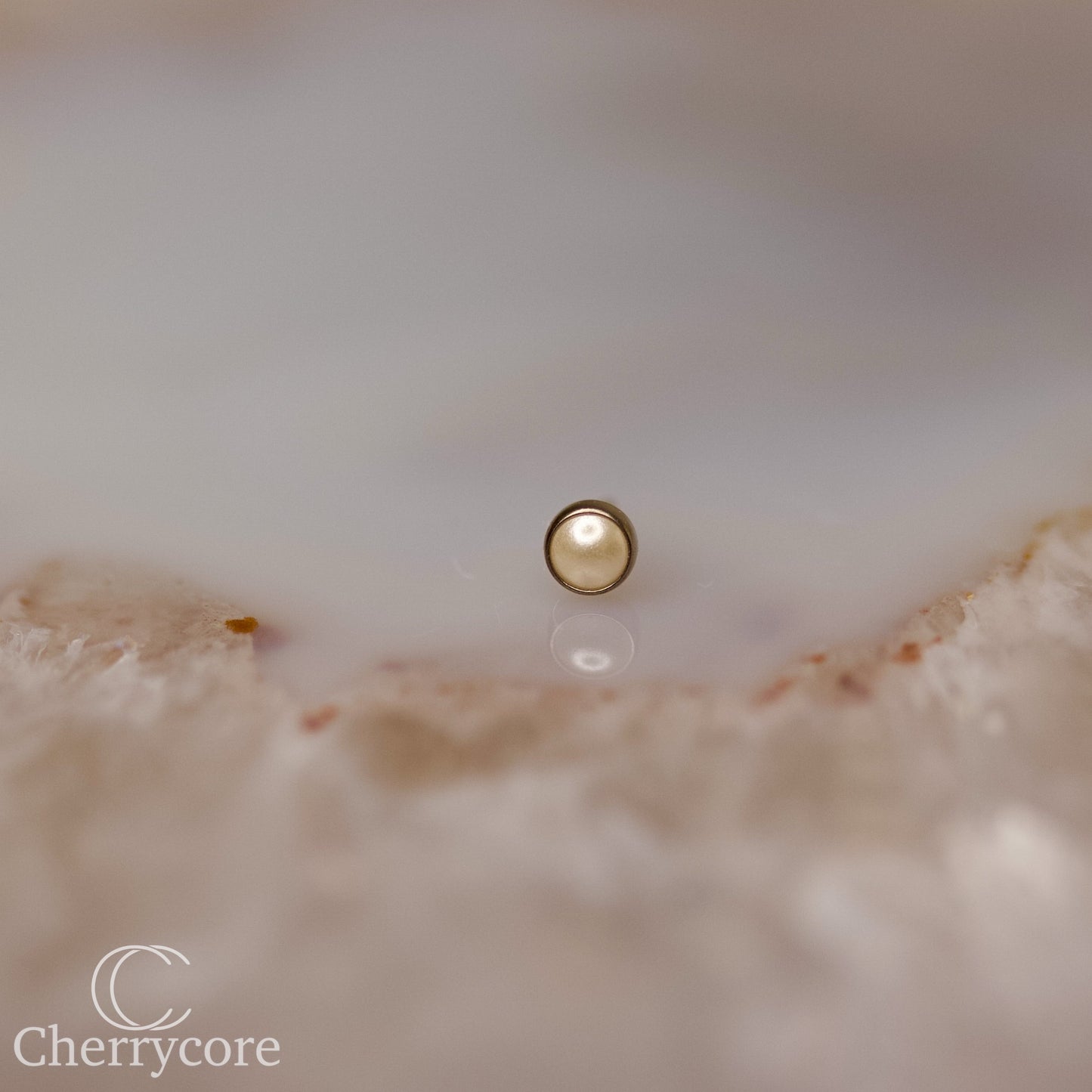 Titanium Pearl- Threadless attachment