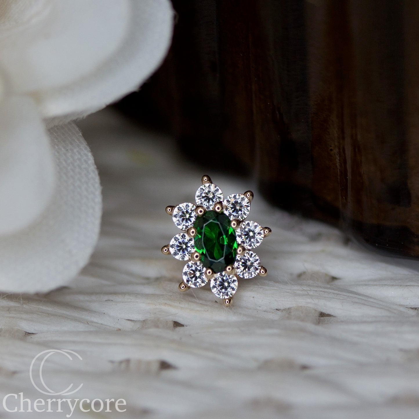 Royal Bloom- Emerald Cubic Zirconia- 14k Yellow gold - Threadless attachment