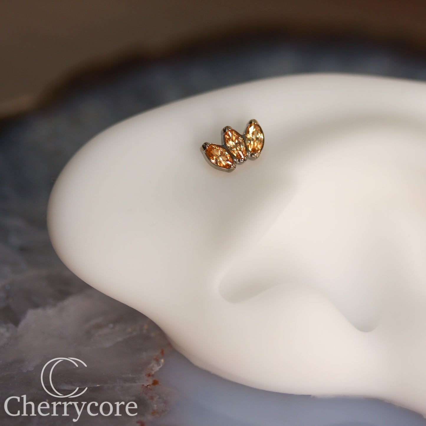 Mini Marquise Fan Champagne CZ - Titanium Threaded Attachment