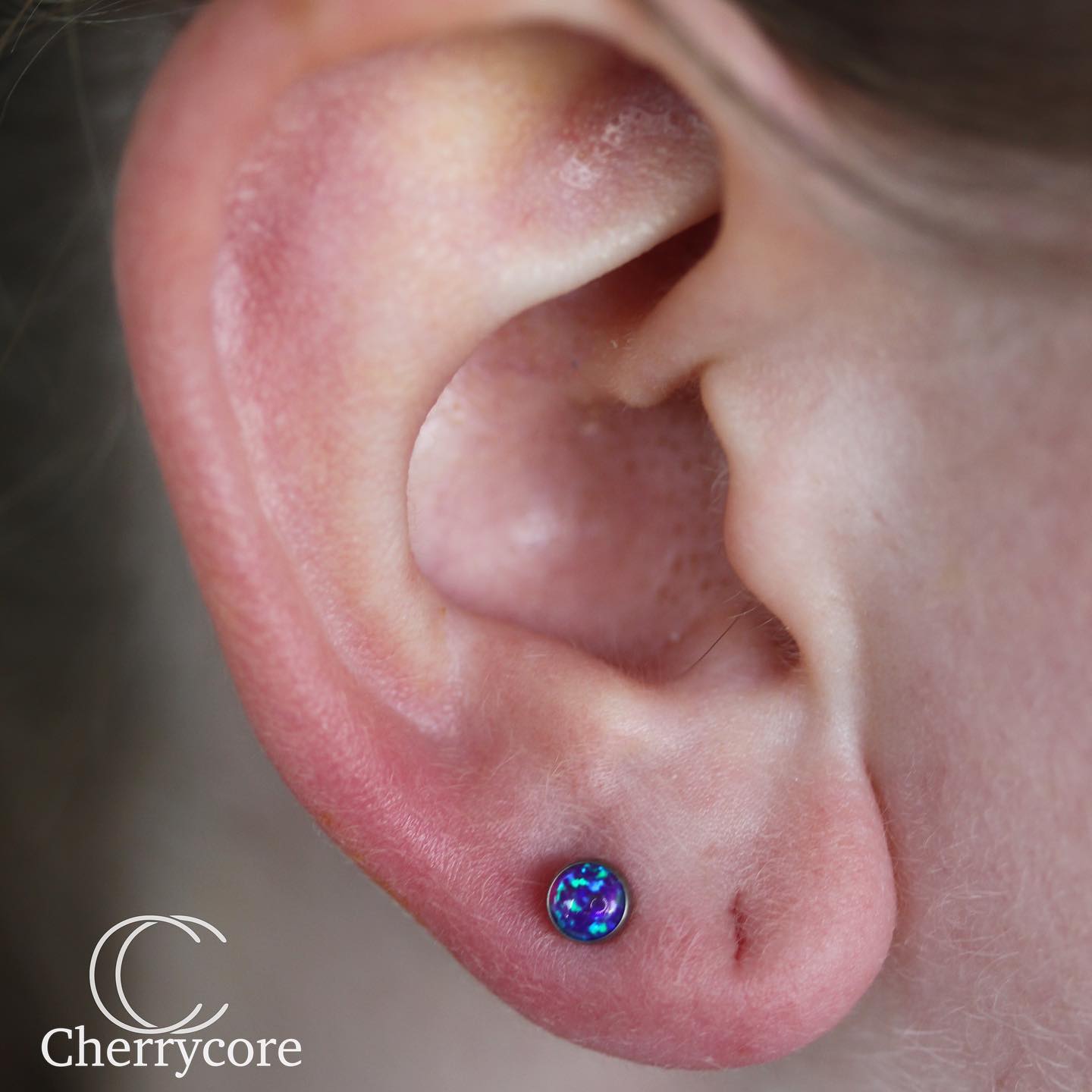 Titanium Opal Threadless Attachment