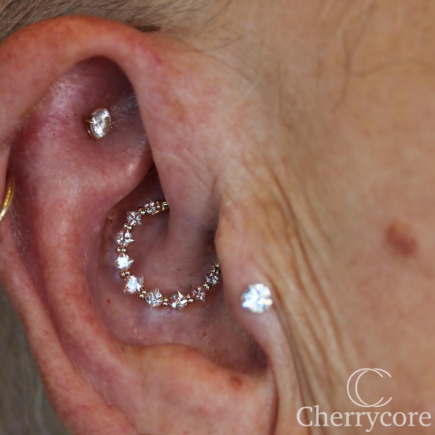 14kt Princess Cut CZ Hinge Ring