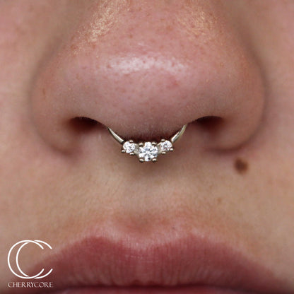 Ceri Seam Ring- Genuine stones