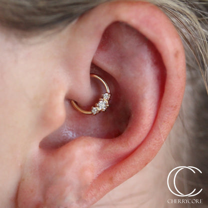 Ceri Seam Ring- Genuine stones