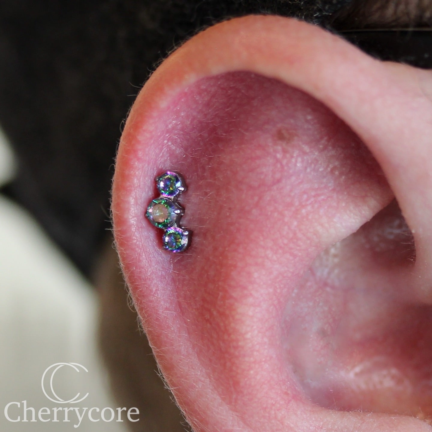 Prong Set Paradise Shine Cz Mini Arc -  Titanium Threaded attachment