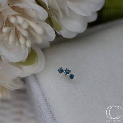 Three Sisters- London Blue Topaz- 14k White gold- Threadless Attachment
