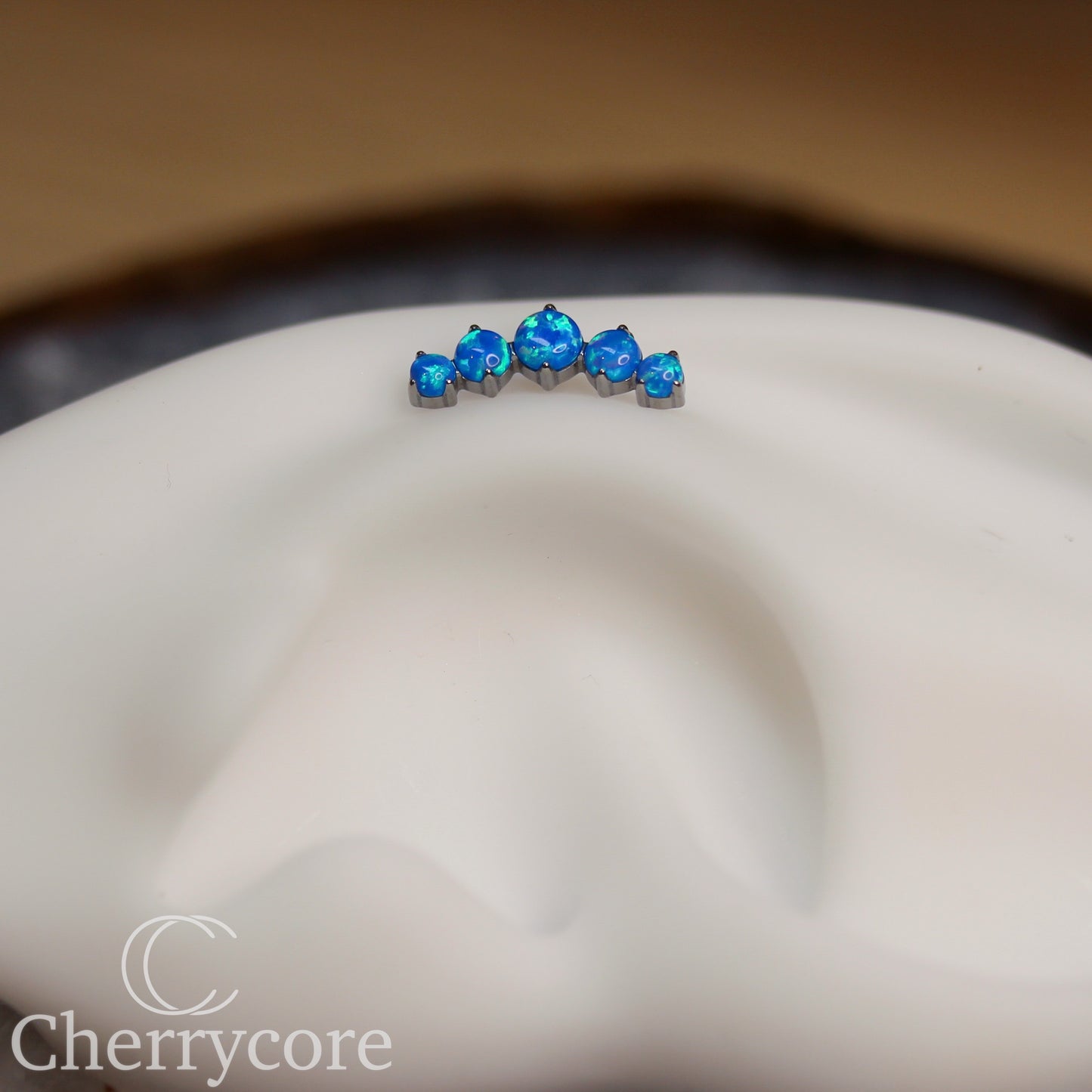 Prong Set Capri Opal Arc-  Titanium Threaded attachment