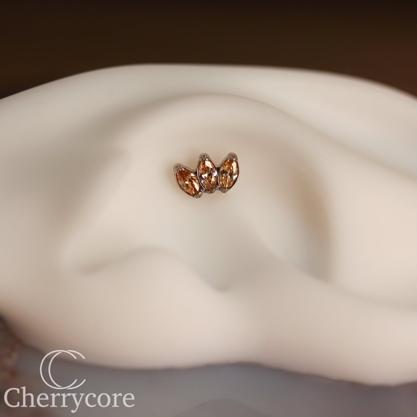 Mini Marquise Fan Champagne CZ - Titanium Threaded Attachment