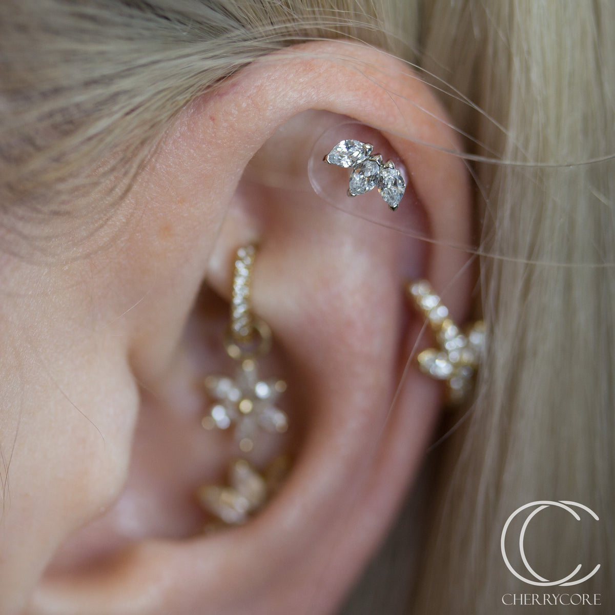 14k Moval Fan - White Gold -Threadless attachment