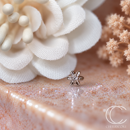 Daisy-14k White Gold -Threadless Attachment