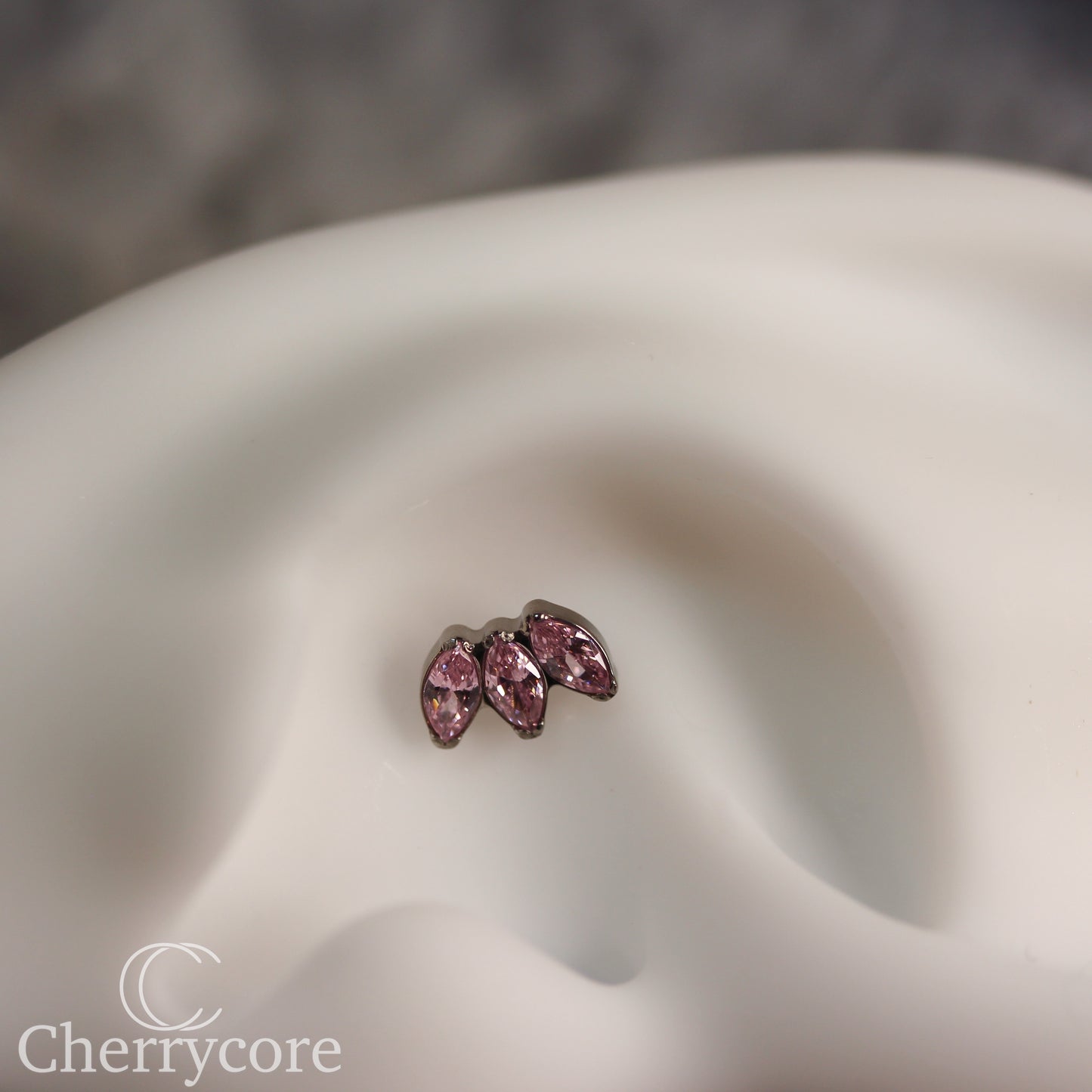 Mini Marquise Fan Pink CZ - Titanium Threaded Attachment
