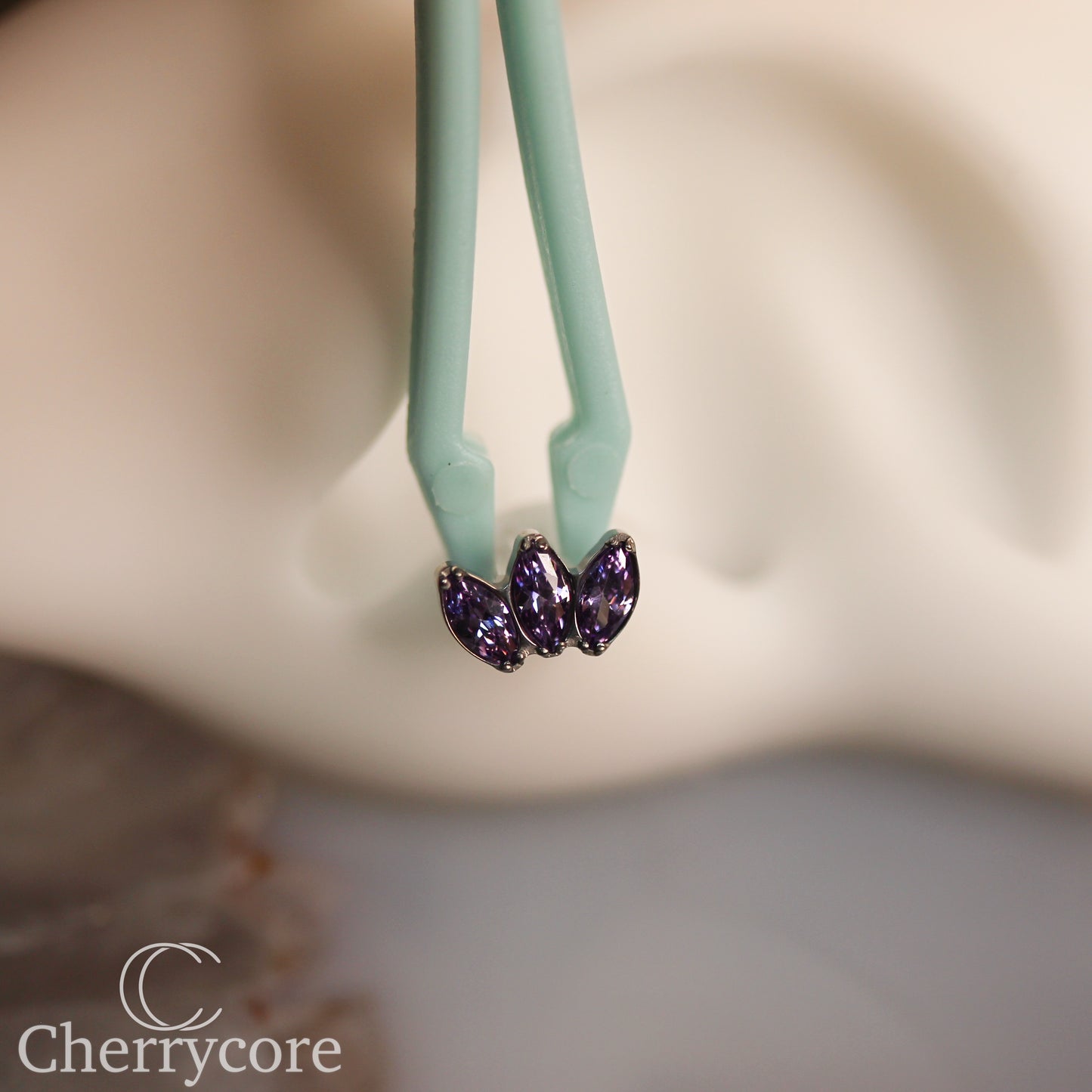 Mini Marquise Fan -Amethyst CZ - Titanium Threaded Attachment