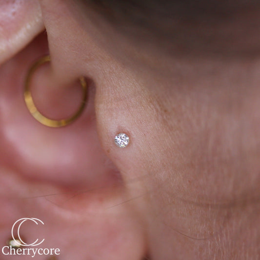 Invisible Set Diamond Threaded Stud