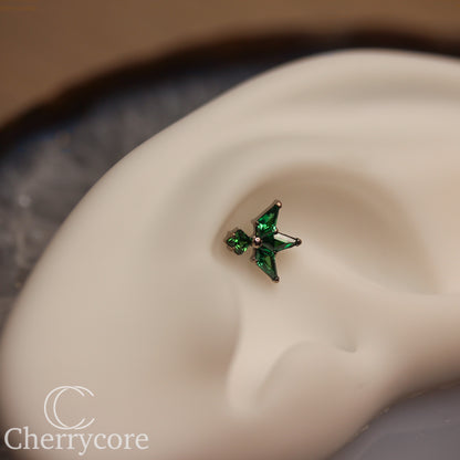 Lyra - Emerald CZ- Titanium Threaded attachment