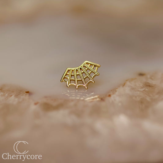 14kt Curved Spider Web Threadless Attachment