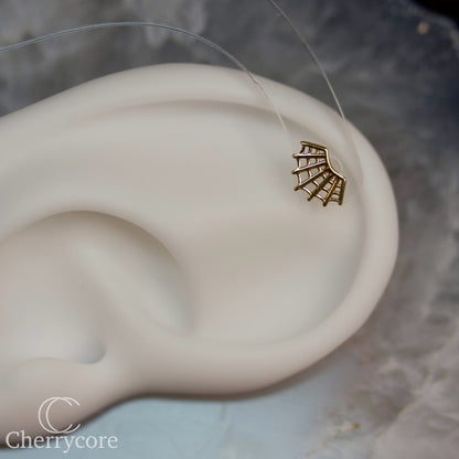 14kt Curved Spider Web Threadless Attachment