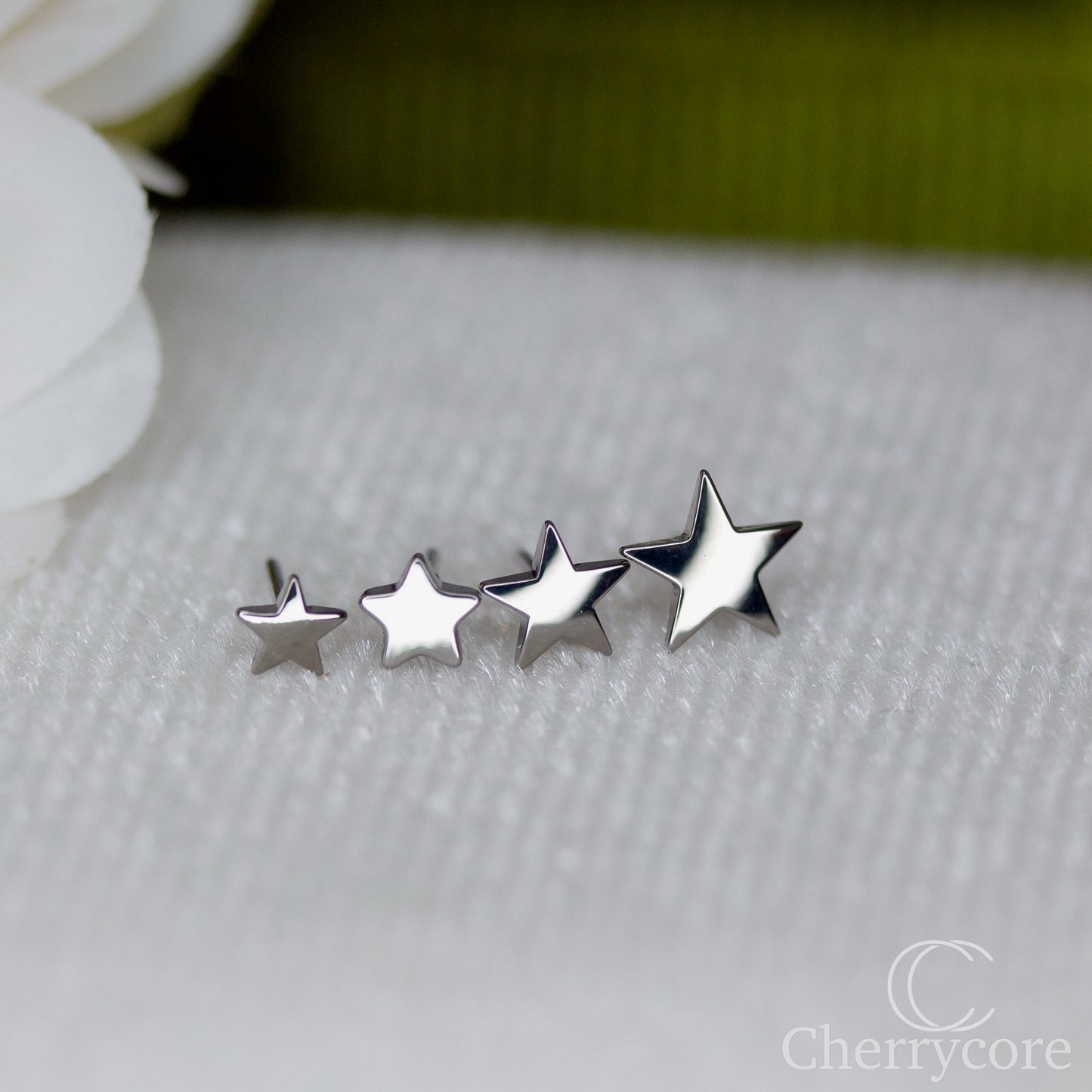 Titanium Star Threadless Attachment