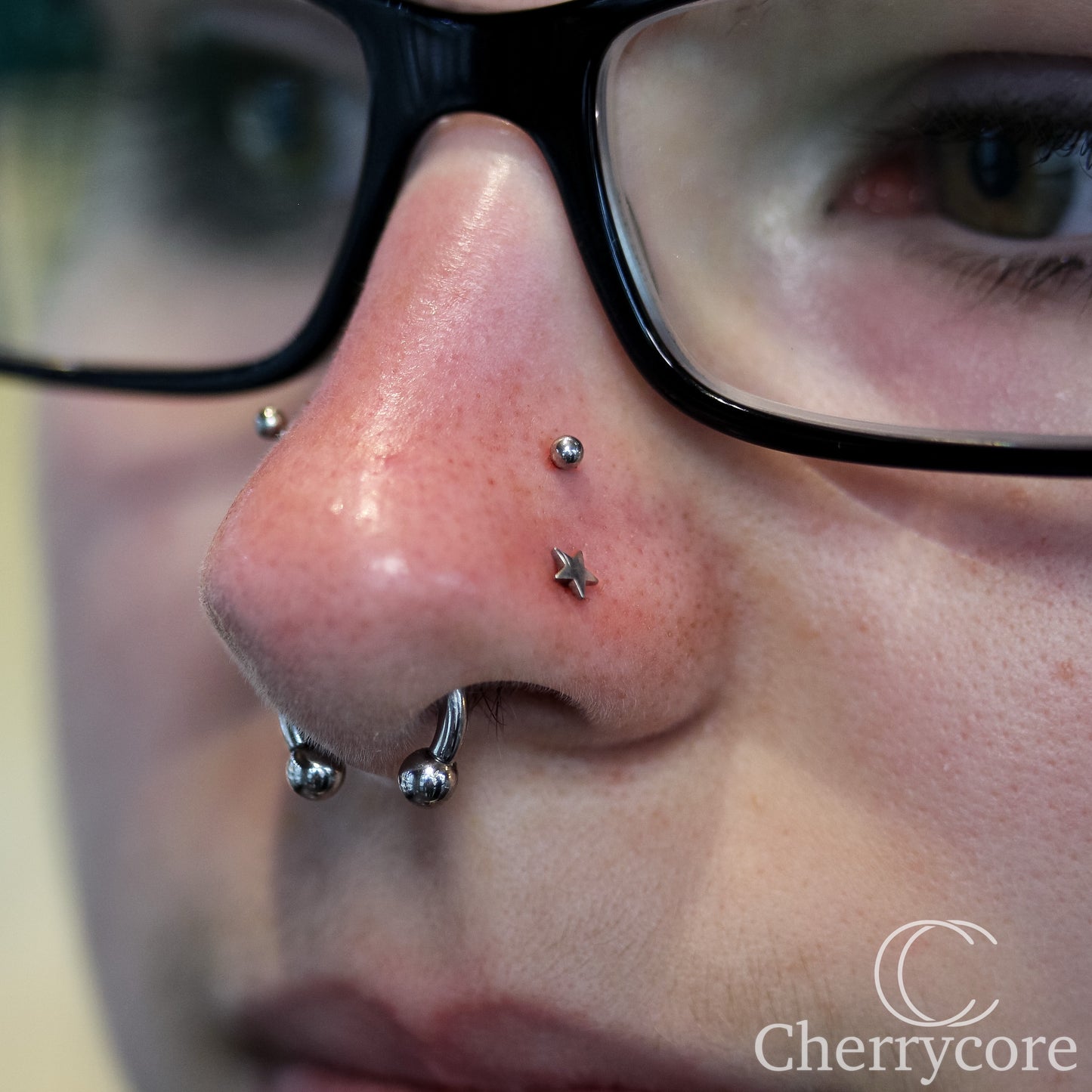 Titanium Star Threadless Attachment