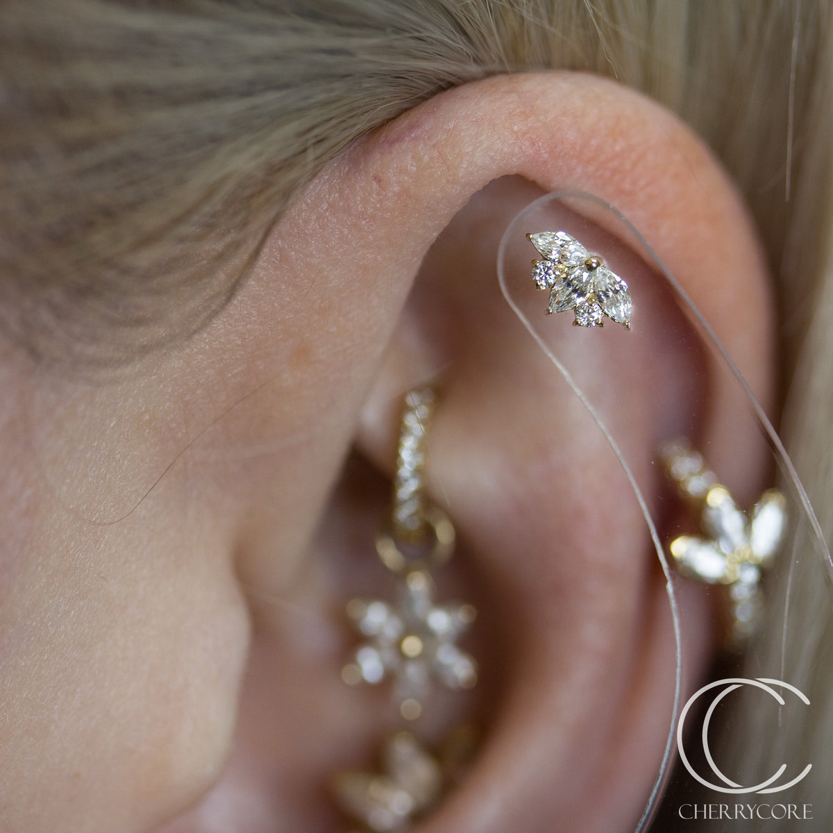 14k Gold - Accent Marquise Fan-Threadless attachment