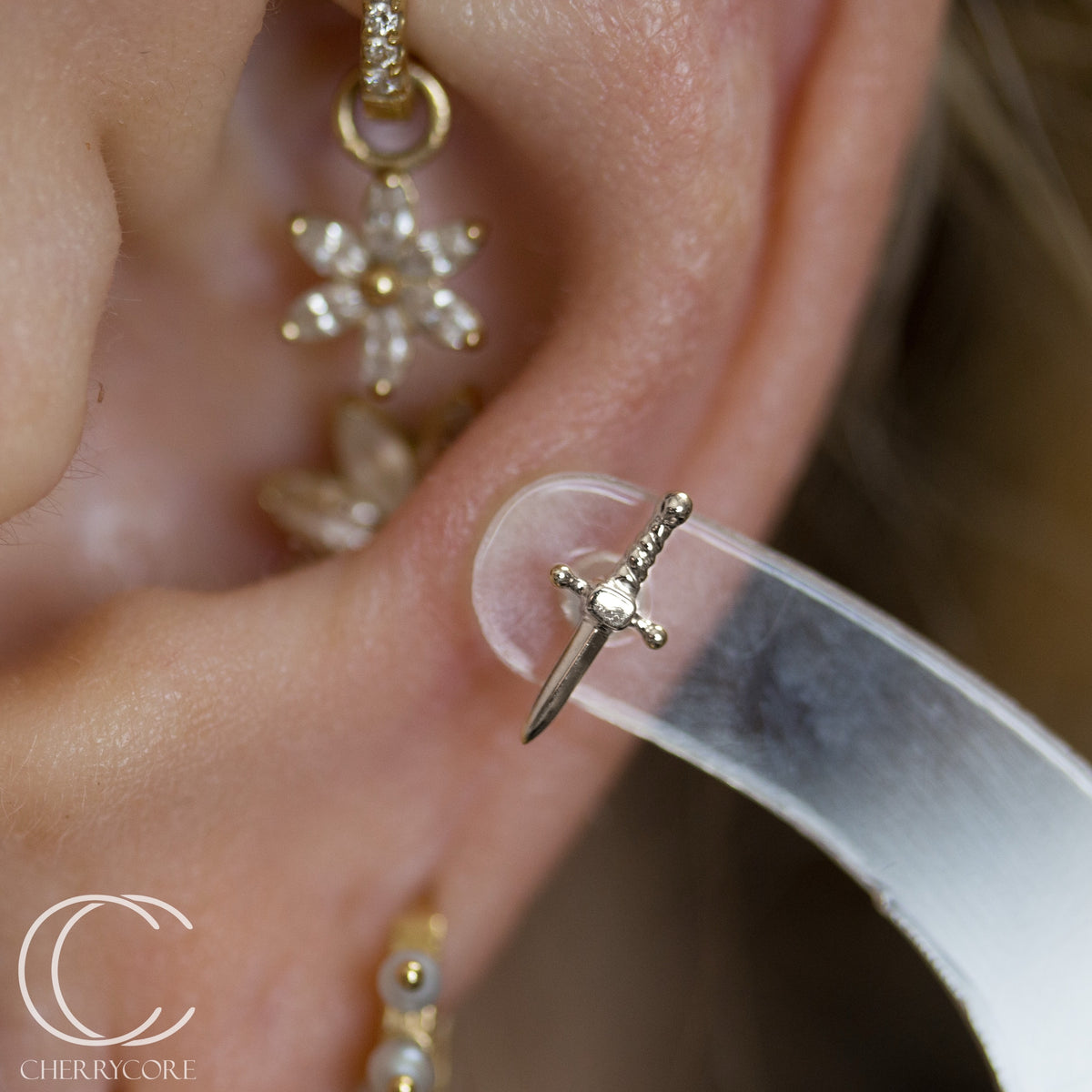 14K Dagger - White Gold- Threadless attachment