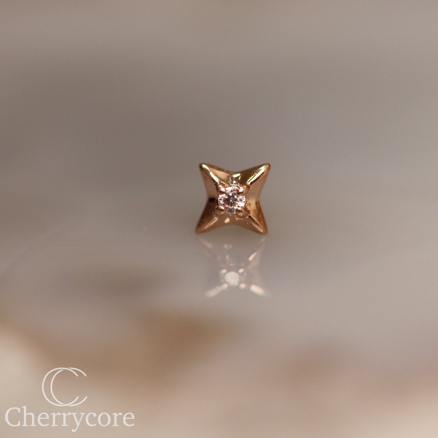 Nova- 14k Gold - Threadless Attachment